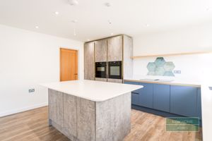 Photo 14- click for photo gallery